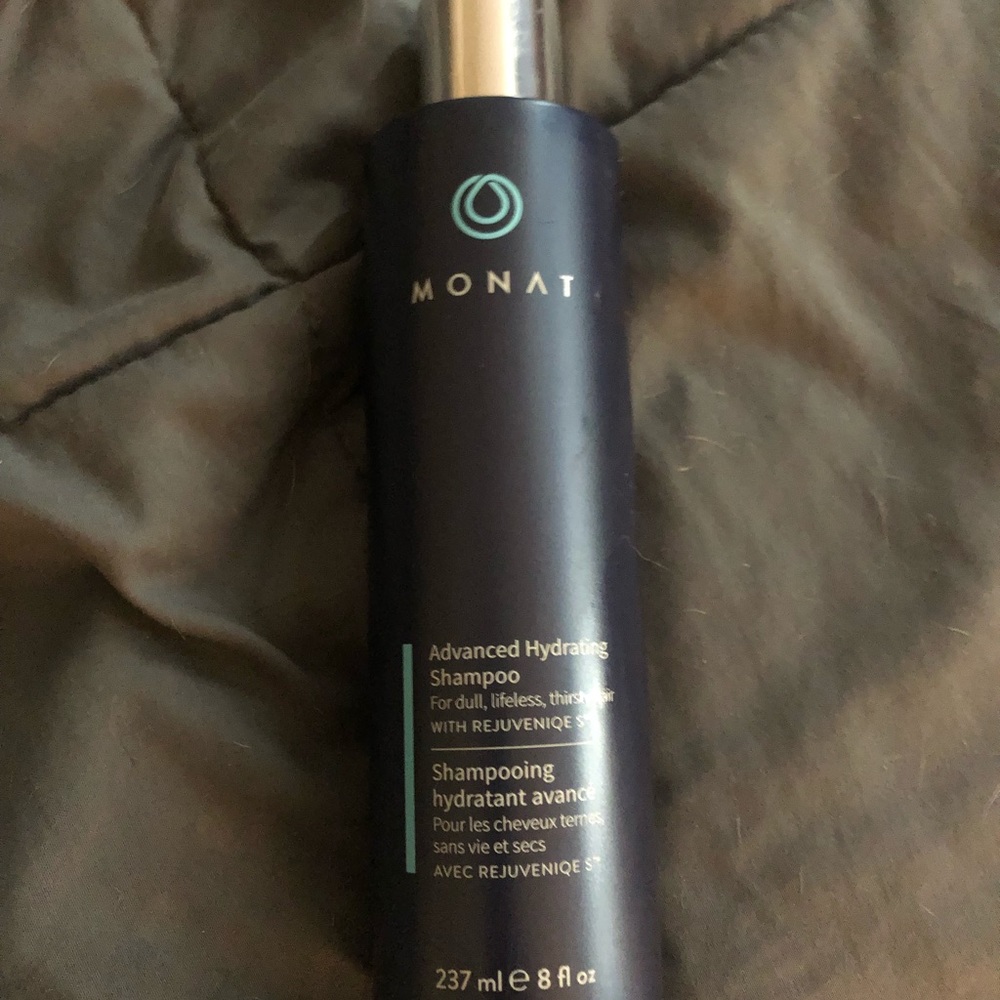 Monat Advanced Hydrating Shampoo-New with Seal!